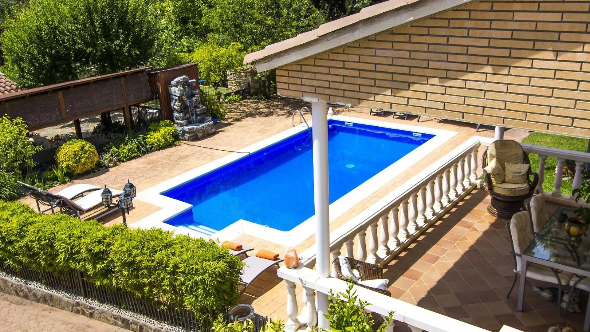 Nature, Pool, Tennis, Aircon Only 15 Minutes To Barcelona! Sabadell 0*,  Spain