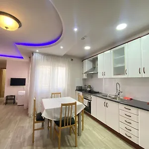 Entire New 20' From Barcelona Sabadell